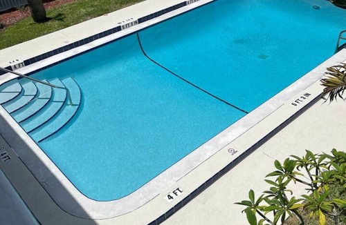 Cape Caneveral Beach Gardens Apartment | Ebb Tide - 5 Min Walk to the Beach