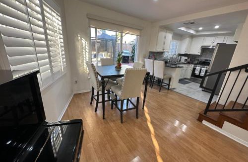 Elysian Heights Villa | Echo House