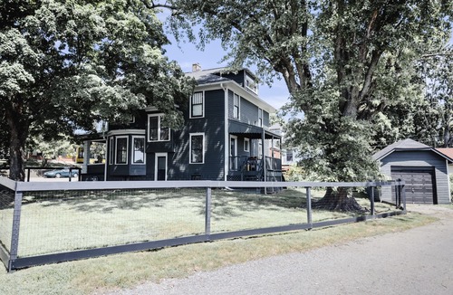 New Albany House | Eclectic & Unique Historic Home