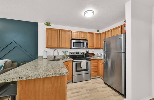 Wolf Creek Condo | Eden Condo with Hot Tub on Powder Mountain Shuttle Route