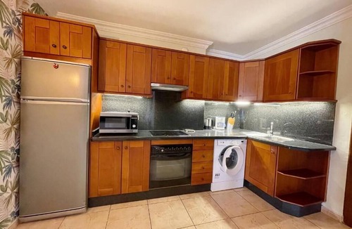 Los Cristianos Apartment | Edificio Don Antonio