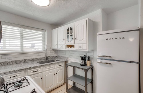 Biggs Field House | El Paso Home ~ 2 Mi to University Medical Center!