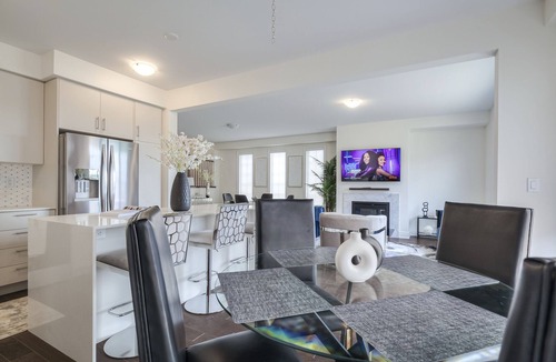 Bradford House | Elegant Master Bedroom Suite