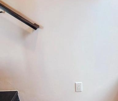 Raynolds Addition Apartment | Elegant Townhome in Heart of Down Town