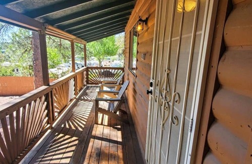 Payson Cabin | Elk Haven Cabins - Cabin 1