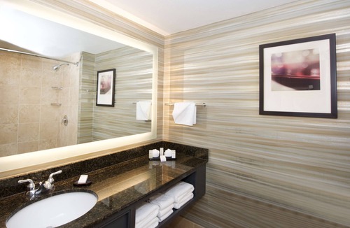 Contra Costa Centre Hotel | Embassy Suites by Hilton Walnut Creek