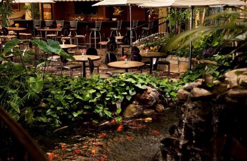 Lubbock Hotel | Embassy Suites Lubbock