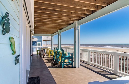 Stavanger Beach Condo | Enchanted Beachfront by Ryson Vacation Rentals