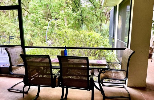 Wimauma Villa | Enchanting Nature Bungalow: Spacious Ecofriendly Home, Wildlife Abounds, 3 acres