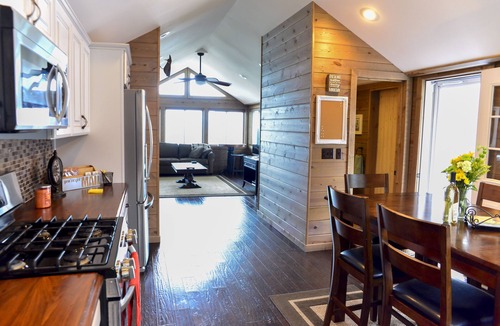 Pigeon House | Enjoy a lake front cottage in the Thumb of Michigan. A must see!