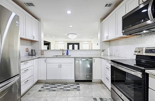 Allen House | enjoy ranch life.