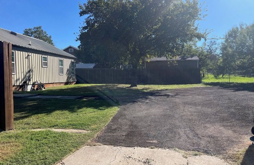 Sayles Blvd. Area House | Entire Beautiful Two Bedroom House With Large Yard