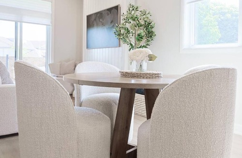 Mount Forest Bed & Breakfast | Executive Luxe Condo - Corporate Stay