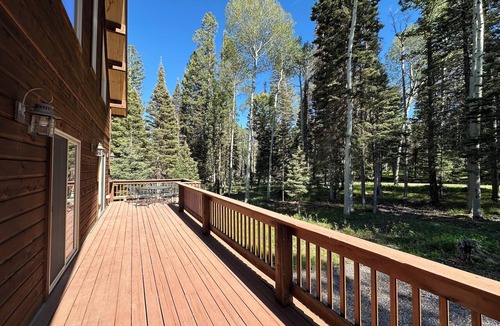 Cimarron Cabin | Explore more. Relax More. Escape to the mountains!