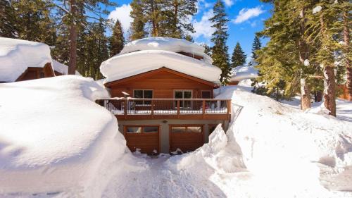 Alpine Meadows House | Explorer by AvantStay