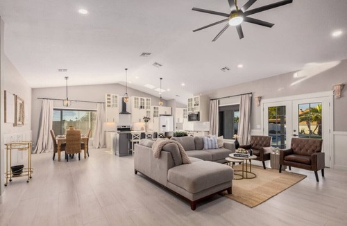 Alta Mesa Community Association House | Exquisite Golf Course Home: A Cozy Getaway!