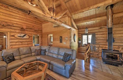Lander House | Exquisite Log Home with Lander Valley Views!