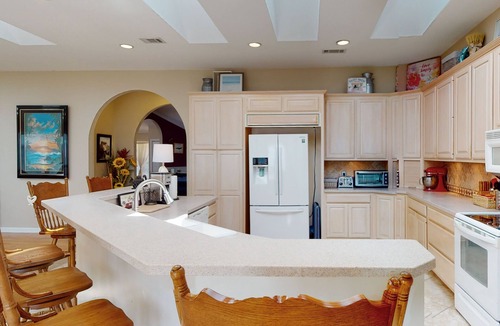 Freeport House | Exquisite Waterfront Home, Dog-Friendly, Game Room