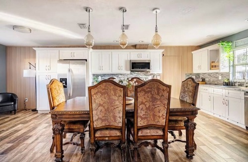 Brandon Ski Chalet | Fabulous chalet in Brandon with pool, with capacity for the whole family.