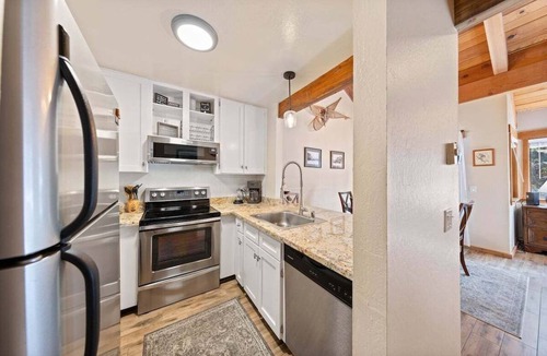 Tahoe Woods Condo | Family Enjoyment at Granlibakken Year round pool, sauna, hot tub