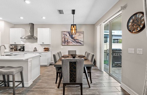 Riverview House | Family-Friendly 5BR Home with Pool, Movie Room, and Modern Amenities in Riverview