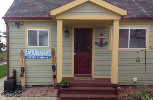 Pearl Beach House | Family Fun, amazing sandy waterfront, boating, fishing and hunting