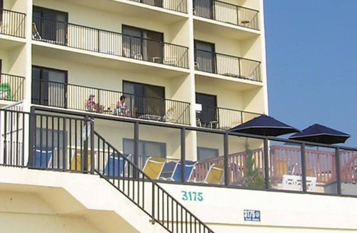 Daytona Beach Shores Resort | FANTASY ISLAND RESORT II OCEANFRONT DAYTONA BIKE WEEK 2-28,3-7,2026 7 NTS 1 BDRM