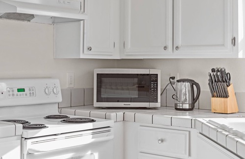 Northwest Reno House | Fireplace + Minutes Drive to Downtown Reno | 4BR Home