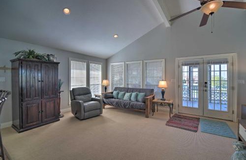 Shoreline Park House | Fish at Canalfront Bay St Louis Home - Dock & Deck