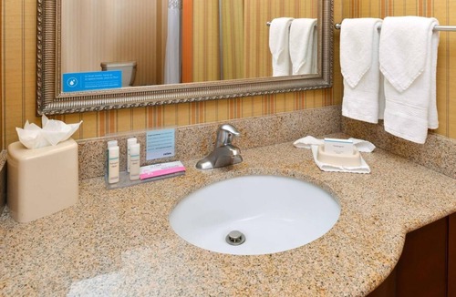 Westside Hotel | For The Whole Family! 4 Relaxing Units, Indoor Pool, Pets Are Welcome!
