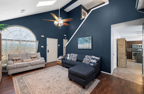 Ederville House | Fort Worth Near Arlington Fun | Pool, Fire Pit | Epic Stays
