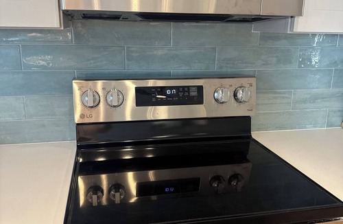 Treasure Island Condo | Freshly renovated Treasure Island Condo in 2025! Close to everything!