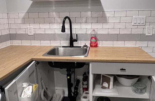 Thunder Bay Apartment | Freshly updated 2 bedroom suite, close to amenities! Pet friendly!
