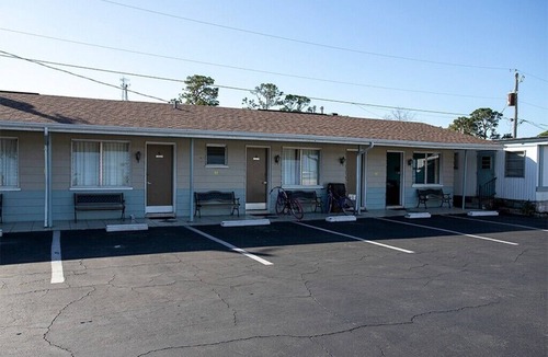 Edgewater Landing House | ❤️FRIENDLY & CLEAN BOUTIQUE MOTEL 3❤️