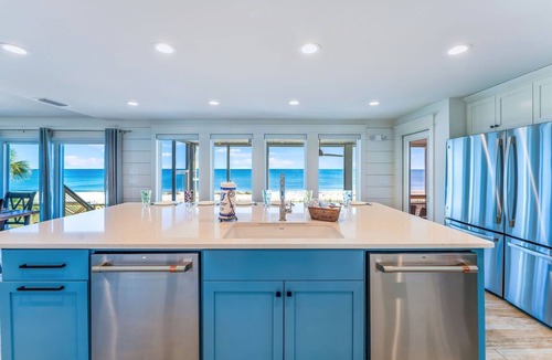 St. George Island House | Front Row Center - Pet Friendly, Private Pool, Beach Front, Hot Tub!