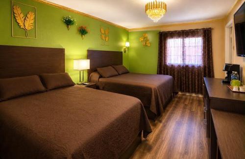 Lander Hotel | Frontier Lodge