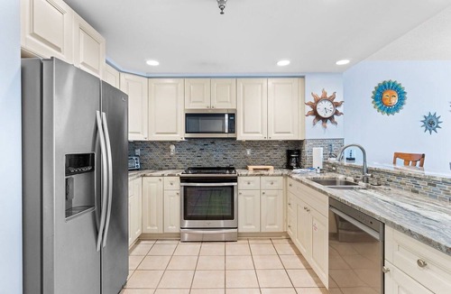Villa Primera Condo | Full Ocean Views on Pensacola Beach EI 10th Flr 2BD2BA