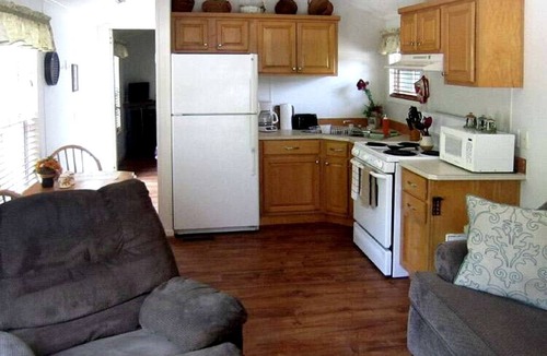 Inverness Cottage | Fully Equipped Cabin Ideal To Recharge in Inverness, Florida