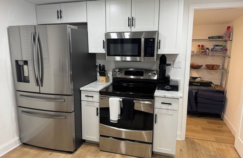 Griffin Heights House | Fully Renovated, 3-bedroom house walking distance to FSU's Campus.