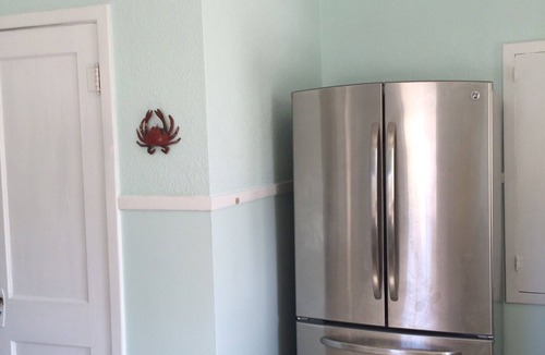 Marshall Park House | Fun and Affordable Beach Side Home Less than 2 Blocks to the Beach