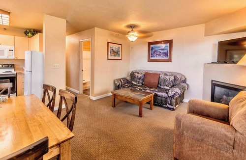 Tahoe Village Apartment | Galaxy Way, Close to Stagecoach Chair!