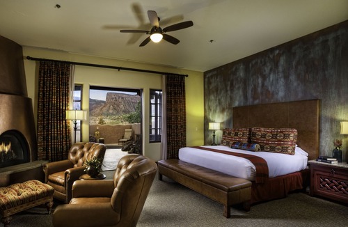 Gateway Cabin | Gateway Canyons Resort, A Noble House Resort