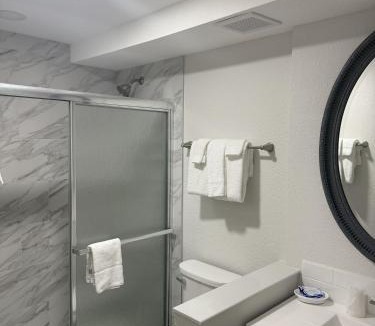Georgian Inn Apartment | Georgian Inn Beach Club