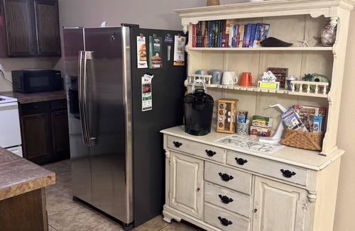 Nichols Apartment | Get A Private One Bed Room Apartment At A Great Price.