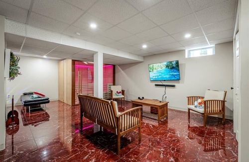 East Stroudsburg House | Glam Pocono Retreat: Hot Tub, Sauna, Steam Room, Karaoke System