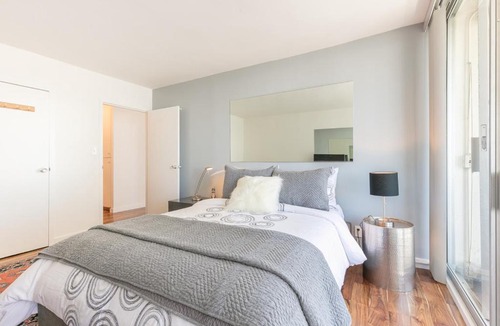 Pacific Heights Apartment | Golden Gate Bridge Views Apartment in Pacific Heights 116