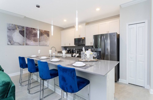 Kissimmee Villa | Gorgeous 4Bd Close to Disney w/Pool @ Storey Lake 4245