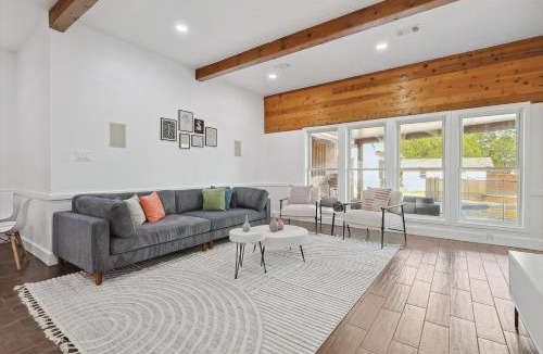 Denton House | Gorgeous 4BR Home with Huge Yard Pool