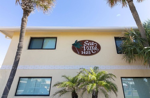 Satellite Beach Villa | Gorgeous Beach Side Villa With Perfect Ocean View