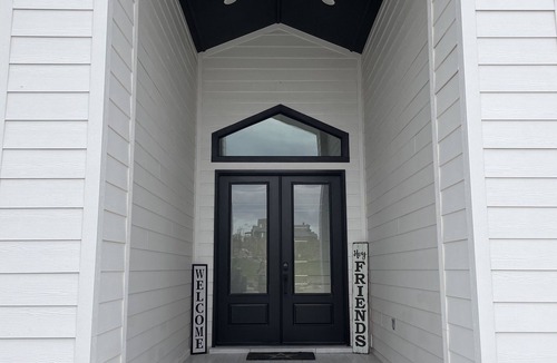 Biggs Field House | Gorgeous open spaced home